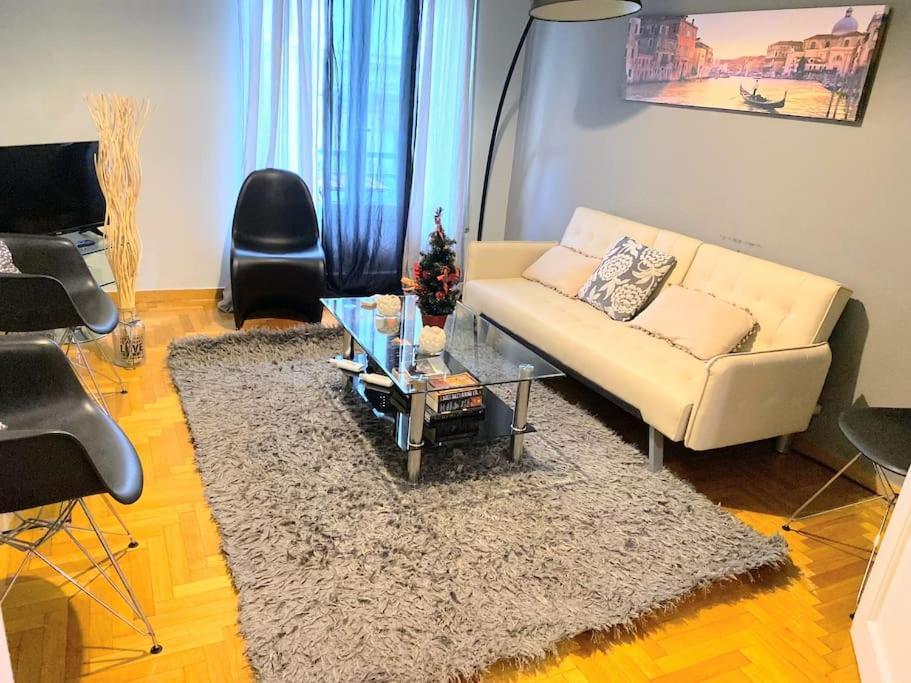 2Bdr Olympianzeus Apt With Netflix Atenas Exterior foto